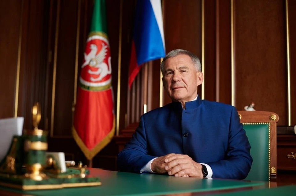 Минниханов подписал указа о награждении 26 декабря. Фото: president.tatarstan.ru