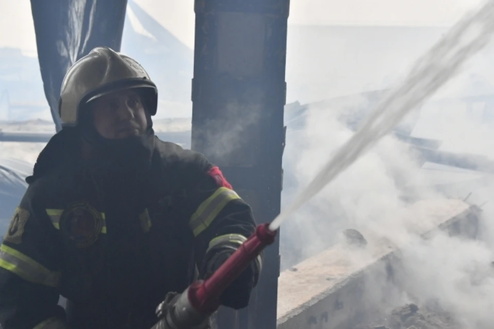 В новогодние праздники количество пожаров увеличивается в два раза.