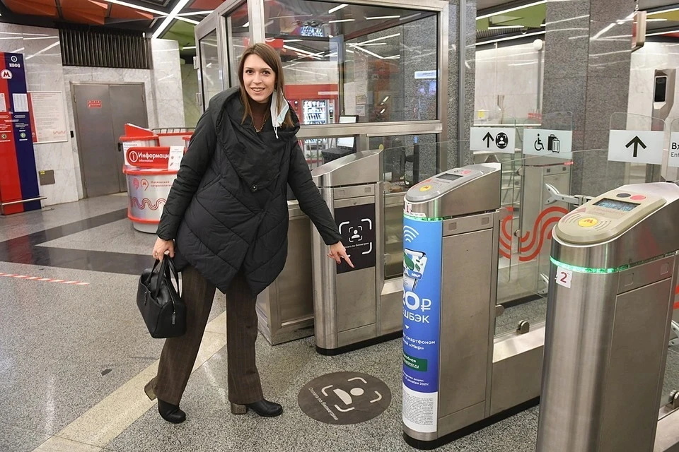 Системой оплаты метро по биометрии в 2022 году в Москве воспользовались 32 миллиона раз
