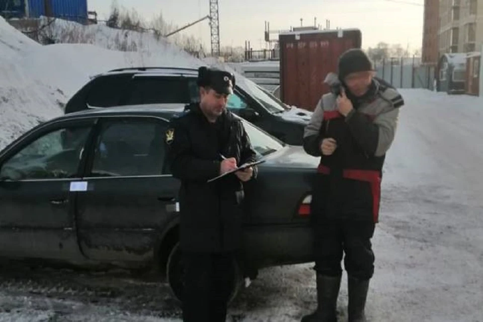 Новосибирец, задолжавший 14-летнему сыну 425 тысяч рублей алиментов, погасил долг после ареста авто. Фото: УФССП по НСО.
