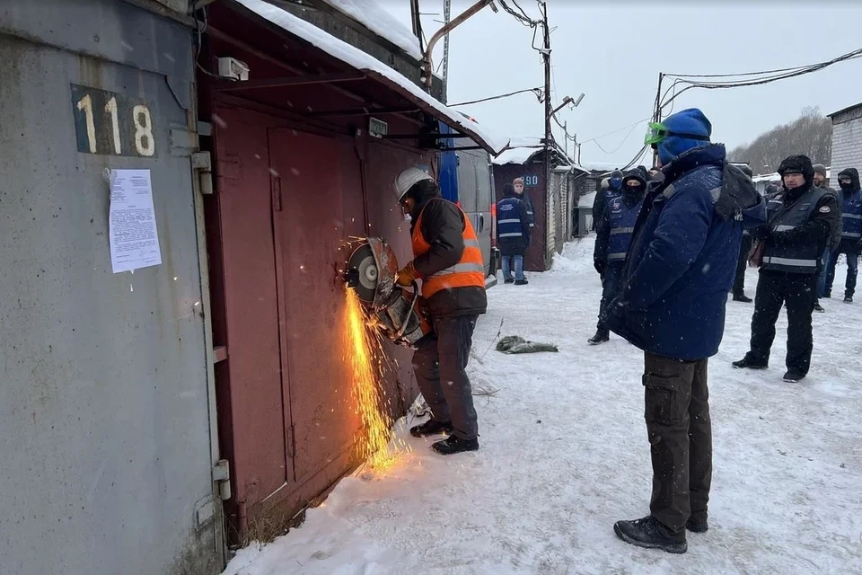 На Московском шоссе начался снос гаражей под строительство линии "Славянка". Фото: ККИ СПб