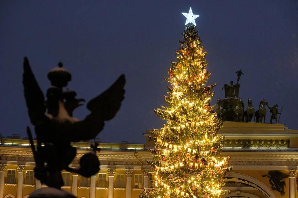 Петербург на новогодние праздники посетили более 1 млн туристов