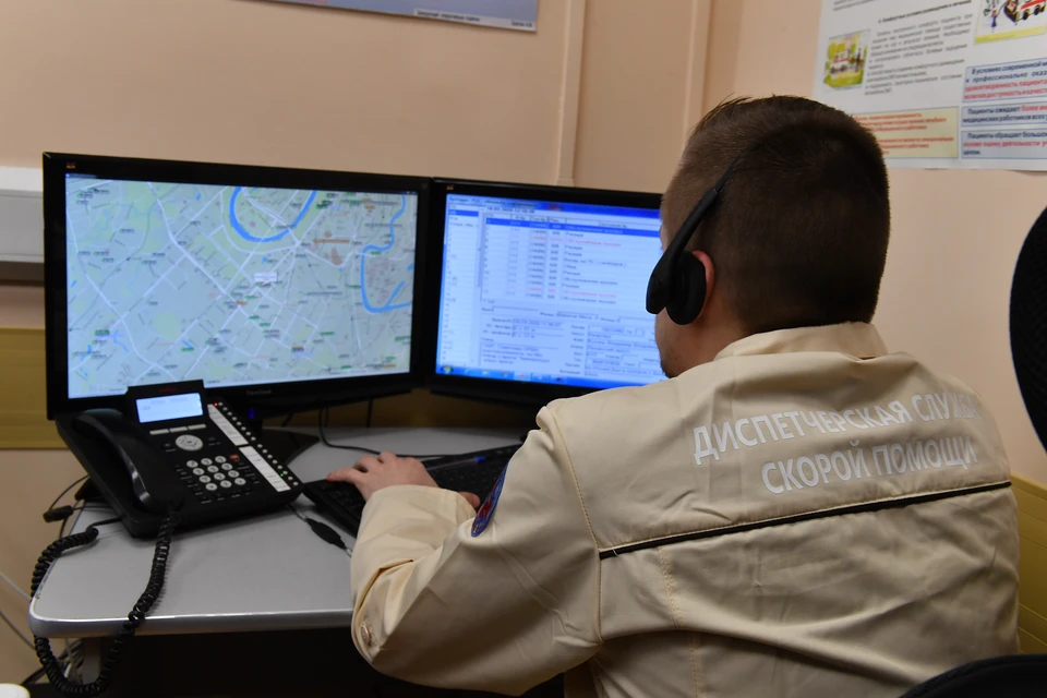 После повторного вызова "скорой", мальчика госпитализировали.