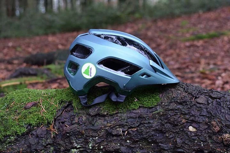Лучшие велосипедные шлемы
