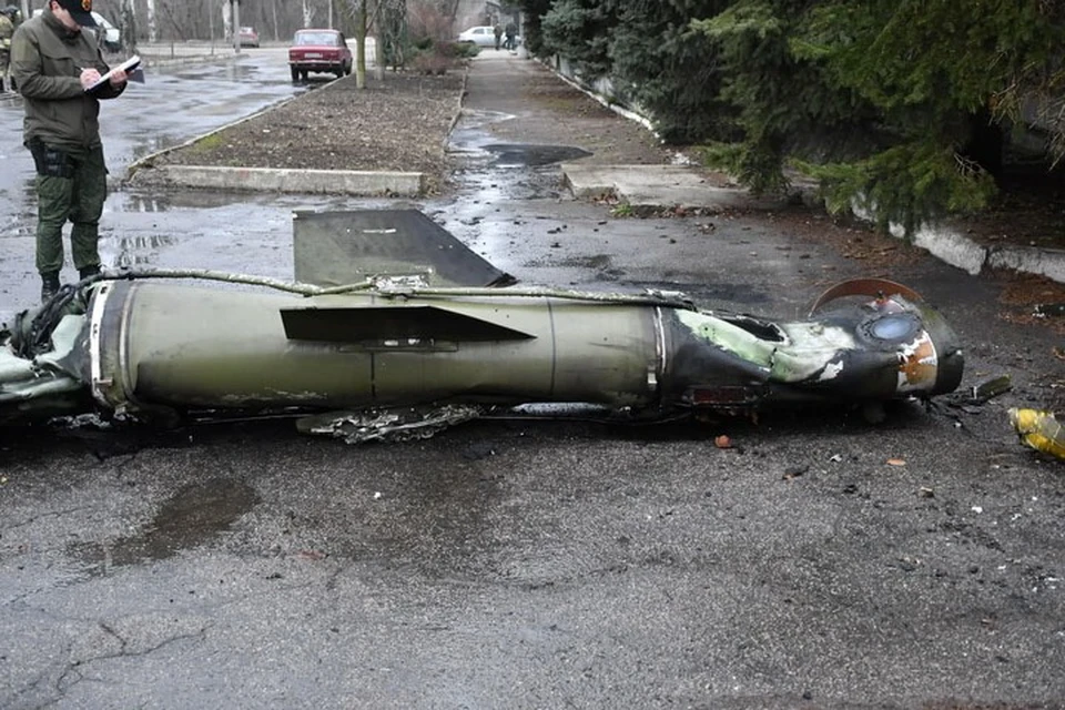 Обломки ракеты «Точка-У» упали в Кировском районе Донецка в марте прошлого года. Фото: Архив СЦКК ДНР