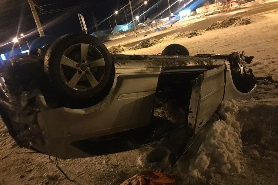 Виновник ДТП в Тольятти бросил перевернувшийся автомобиль и убежал. Фото: ГУ МВД России по Самарской области