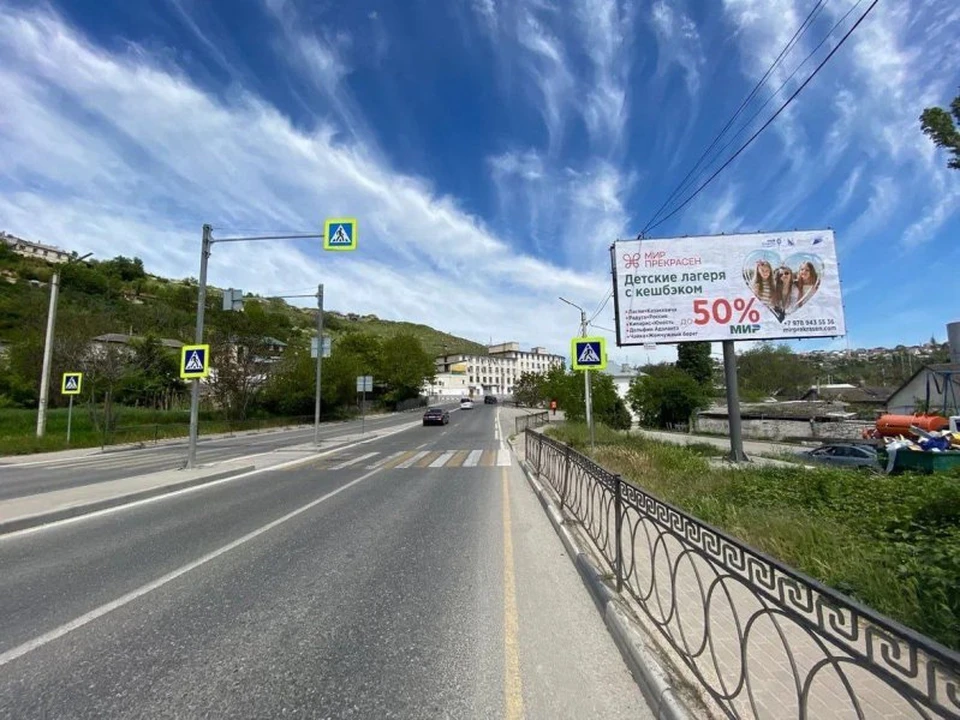 В прошлом году помощь в размещении рекламы на билбордах была оказана 54 обратившимся, для 31 человека ее разместили на видеоэкранах. Фото: sev.gov.ru