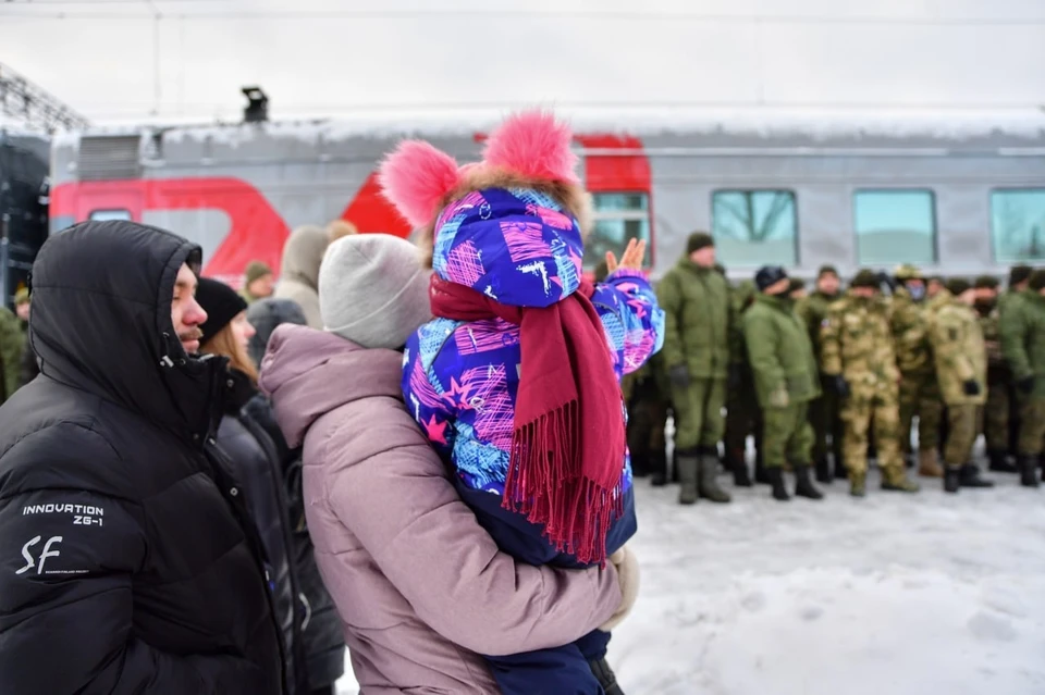К 9 мая 2023 в Тюмени откроют выставку с портретами жен участников спецоперации на Украине