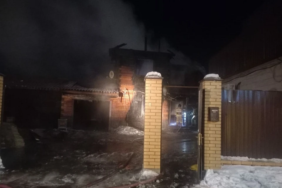 Двое детей погибли на пожаре в Иркутском районе ночью 2 февраля