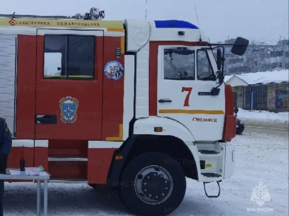 В Смоленске автобус с пассажирами загорелся на ходу. Фото: пресс-служба ГУ МЧС по Смоленской области.