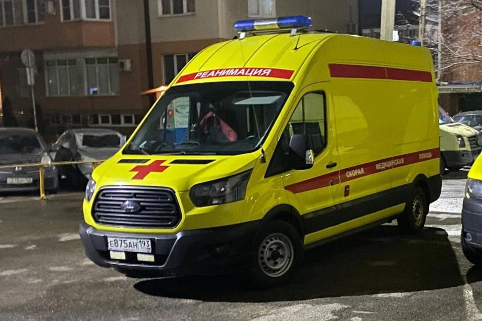 До роддома скорая помощь не доехала всего километр Фото: t.me/gorbolnica1nvrsk