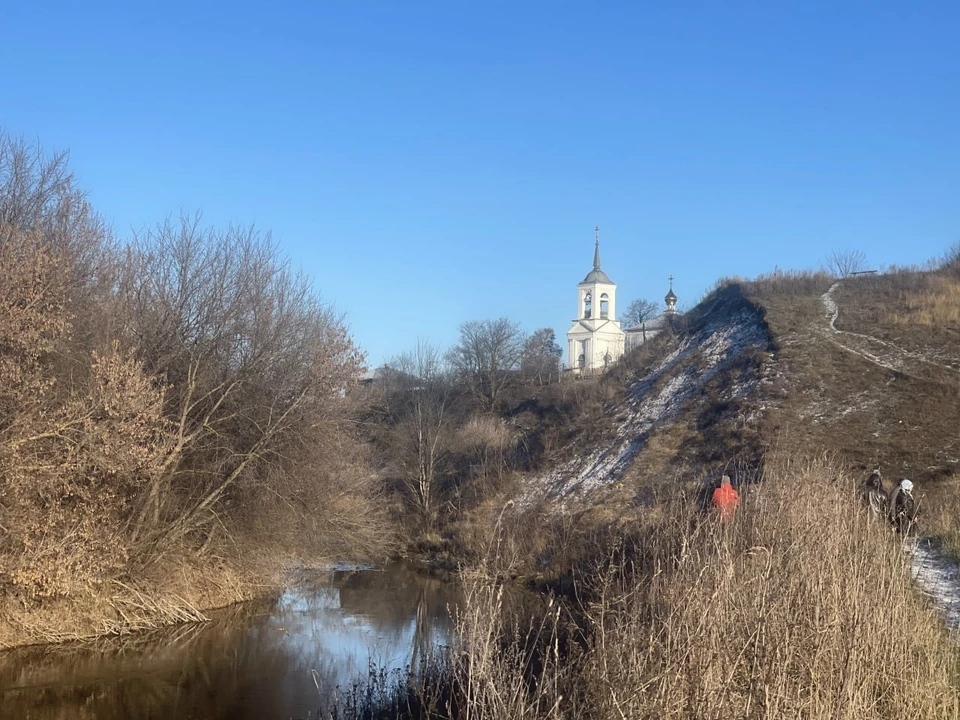 Там хотят установить скамейки, купели и многое другое. Фото: телеграм-канал АНО «Асирис».