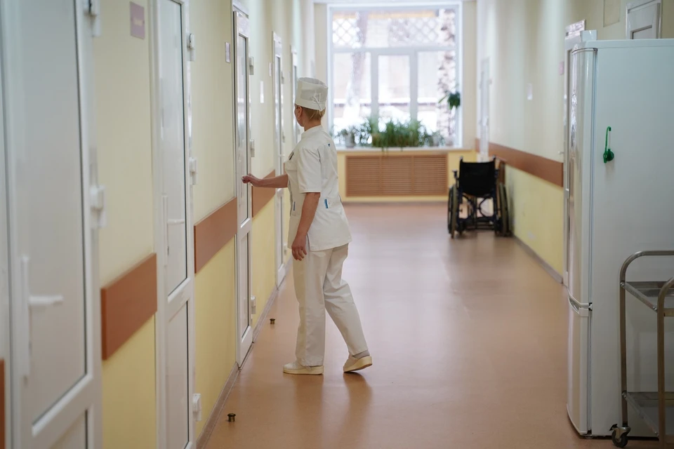 Организация должна была выполнить текущий ремонт коридоров