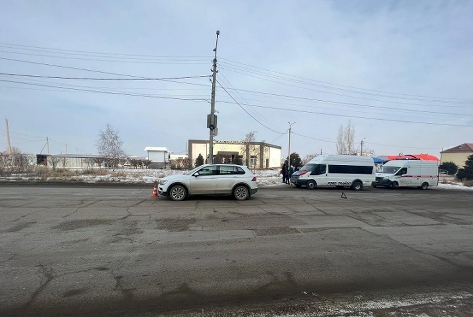 Кроссовер сбил ребенка.