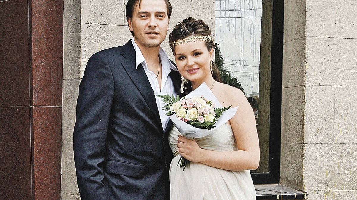 Самые короткие актерские браки: 5 пар российских звезд, которые расстались вскоре после свадьбы