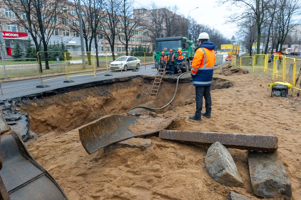 Водоснабжение обещали восстановить к 17:30