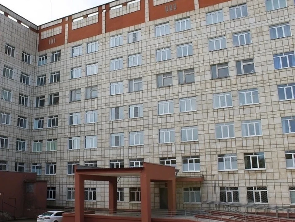 Дочь погибшего мужчины не верит, что он выпал из окна стационара. Фото: ГБУЗ ПК "Чайковская ЦГБ"/ВКонтакте.