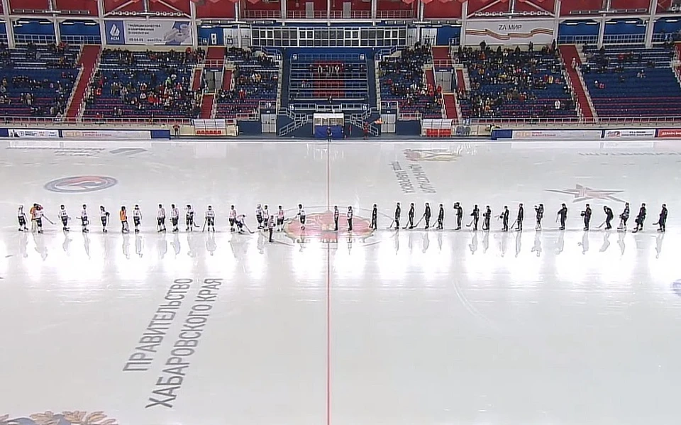 Хоккей на байкале 2024. Байкал-энергия СКА-Нефтяник хоккей с мячом. Нефтяник. СКА Нефтяник. Короли льда в Хабаровске.