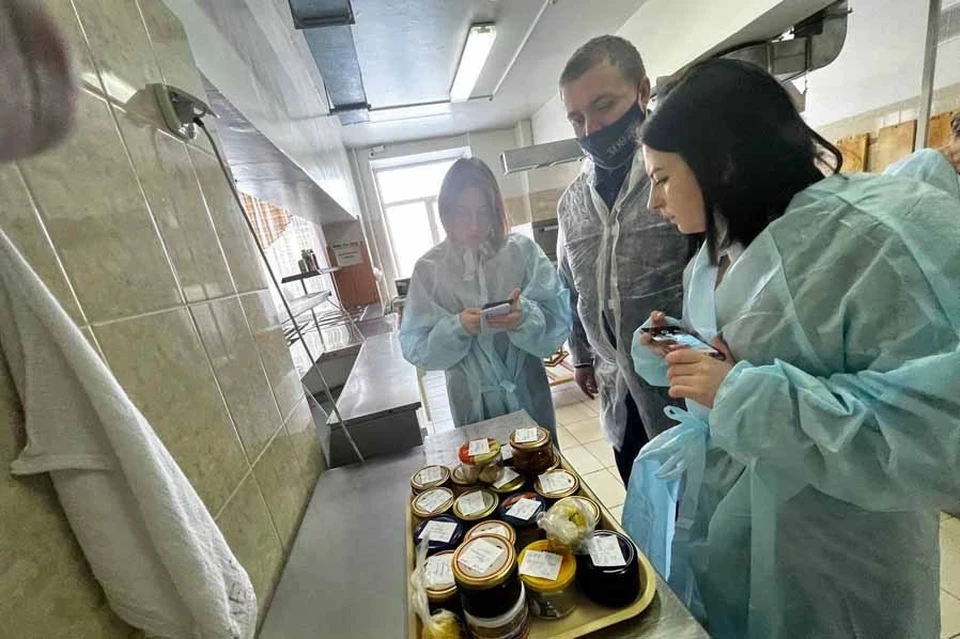 В школе устроили всевозможные проверки. Фото: прокуратура Челябинской области