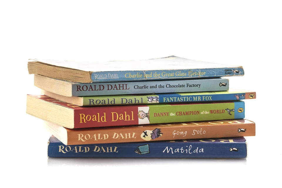 В Британии обнаружили, что издательство Puffin Books самовольно редактировало тексты книг детского писателя Роальда Даля.