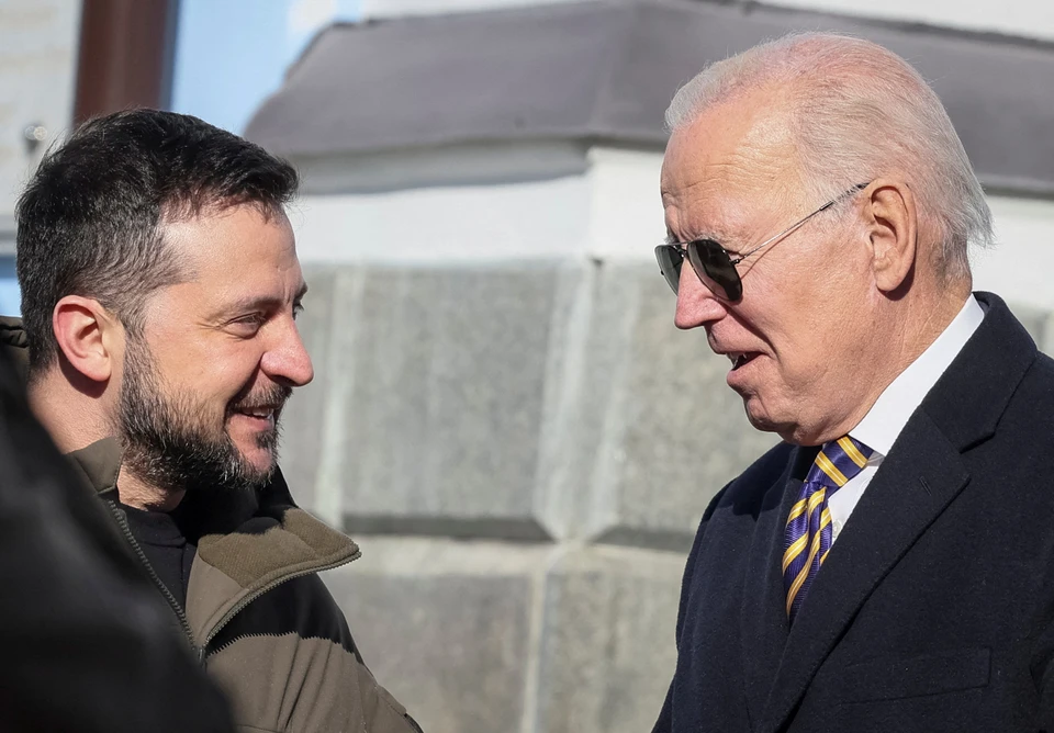Президент США Джо Байден неожиданно прилетел в Киев и встретился с Зеленским.