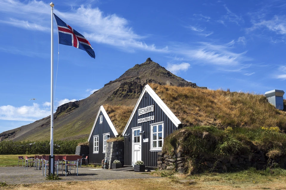 В Исландии приземлился американский "самолет Судного дня"