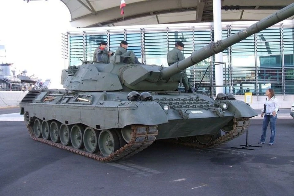Германия попросила Швейцарию продать ей танки Leopard
