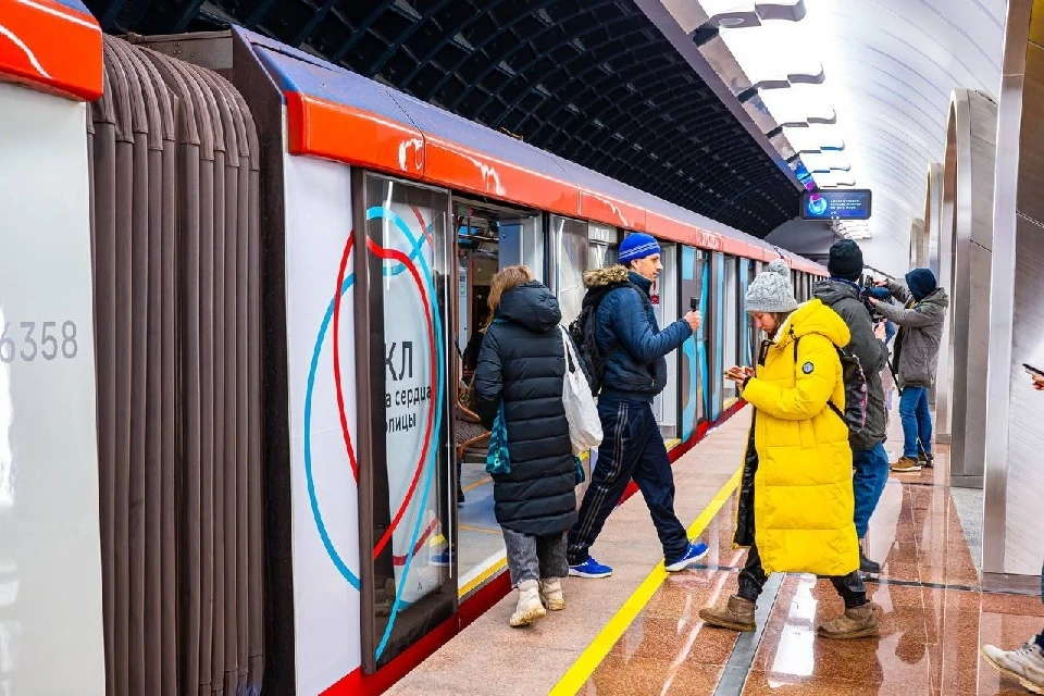 Время ожидания поездов на станциях БКЛ сократилось до полутора минут Фото: telegram-канал мэра Москвы Сергея Собянина