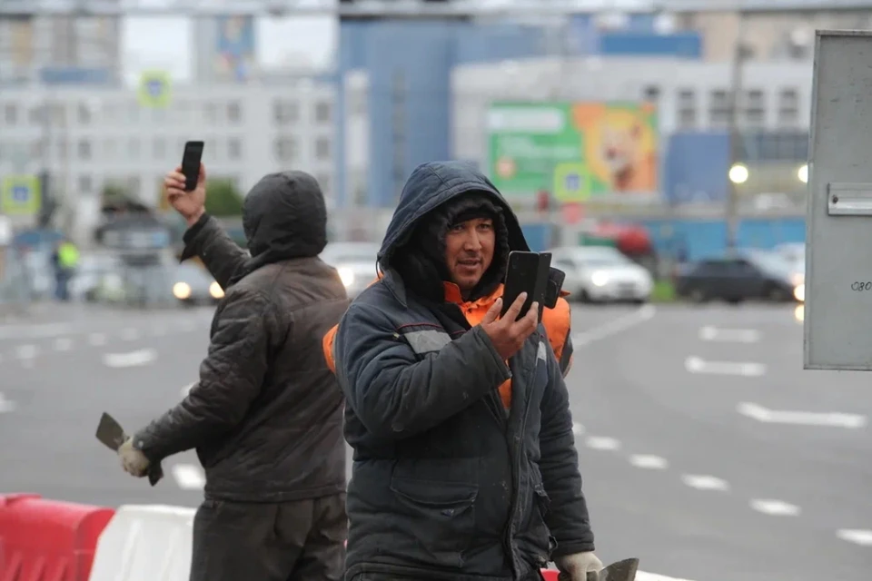 В Петербурге появится пункт по обучению неквалифицированных мигрантов из регионов РФ.