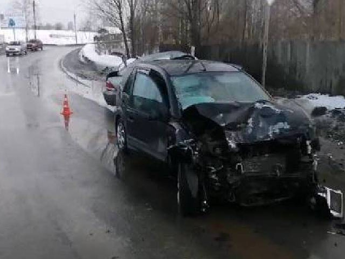 Семь человек пострадали в ДТП с двумя легковушками в Нижегородской области  4 марта - KP.RU