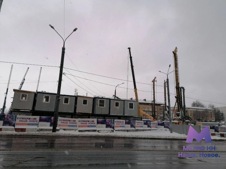 Подготовка к заливке свай для котлована началась на площади Сенной в Нижнем Новгороде. Фото: t.me/metroHH