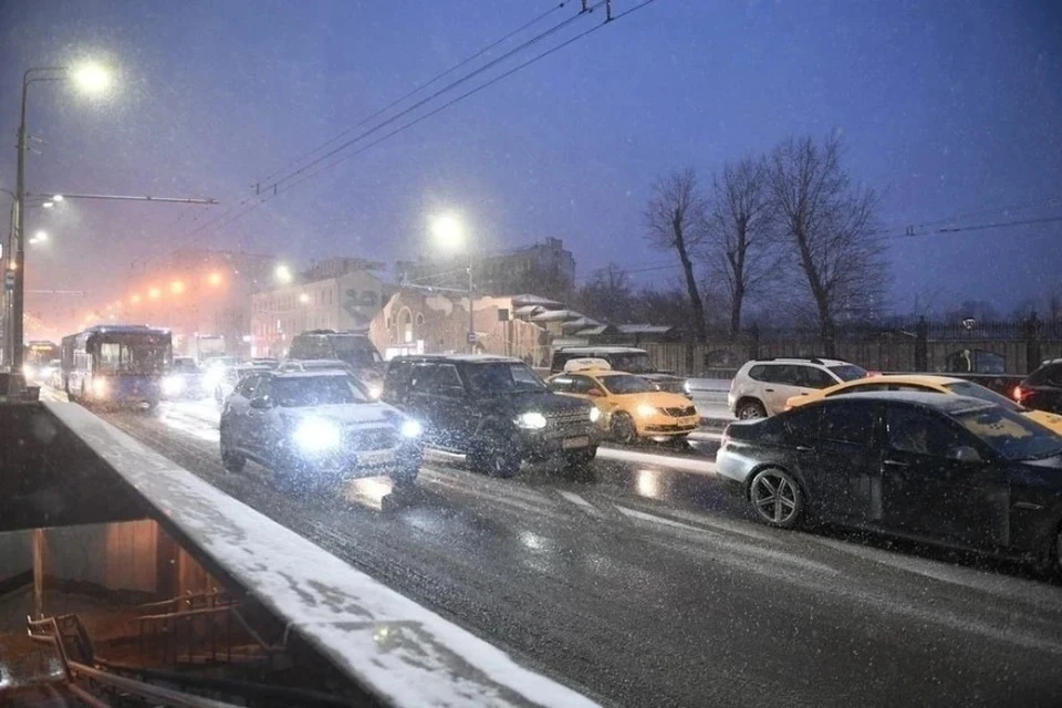 Пробки в Москве достигли десяти баллов вечером восьмого марта