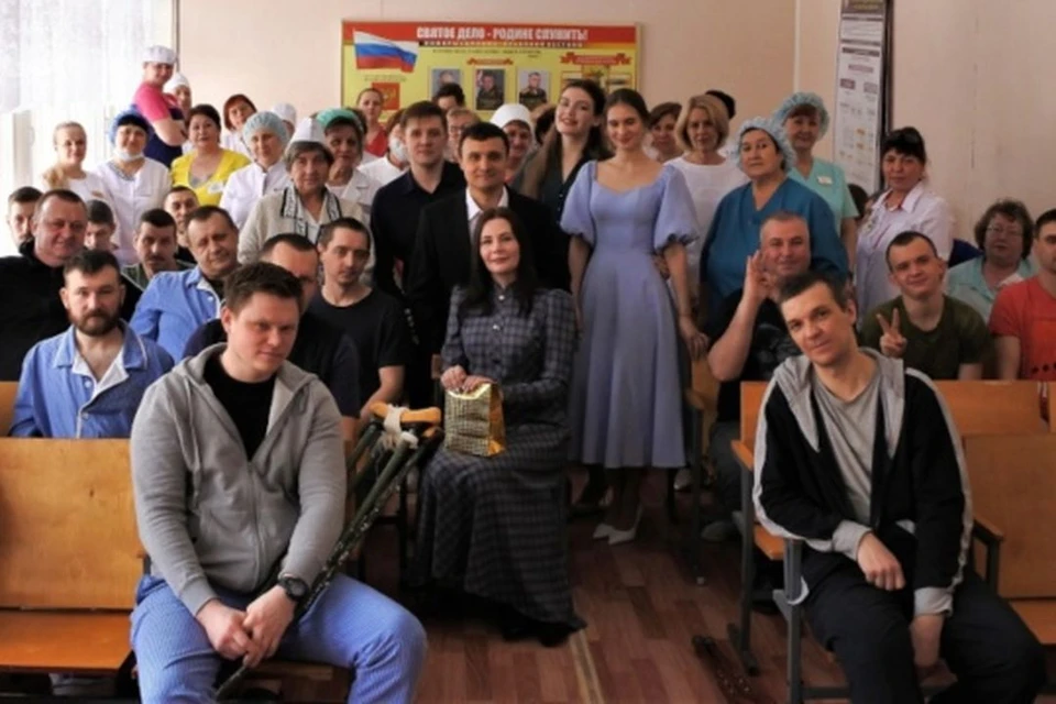 В военном госпитале Новосибирска состоялся концерт «Культурного фронта». Фото: «ЧС-ИНФО»