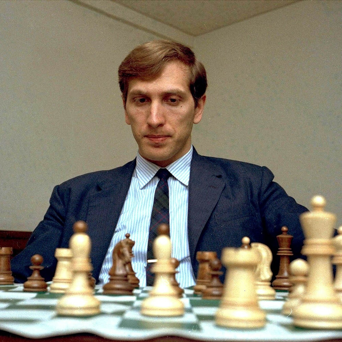 Называл чемпионов мира «мелкими шавками», а женщин - тупыми: каким был  легендарный шахматист Бобби Фишер - KP.RU
