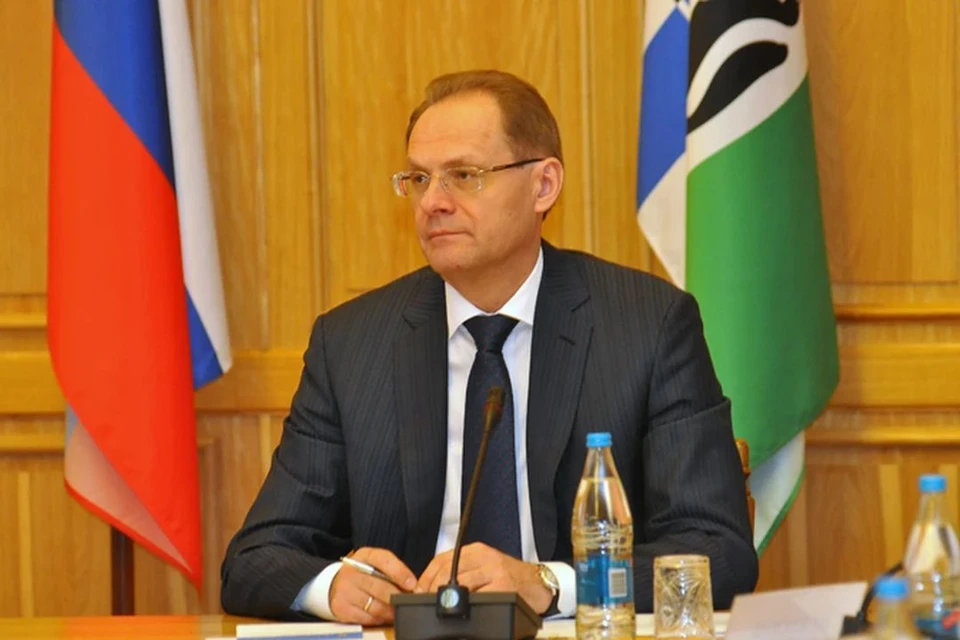 Гендиректором АО «БЭМЗ» стал экс-губернатор Новосибирской области Василий Юрченко.