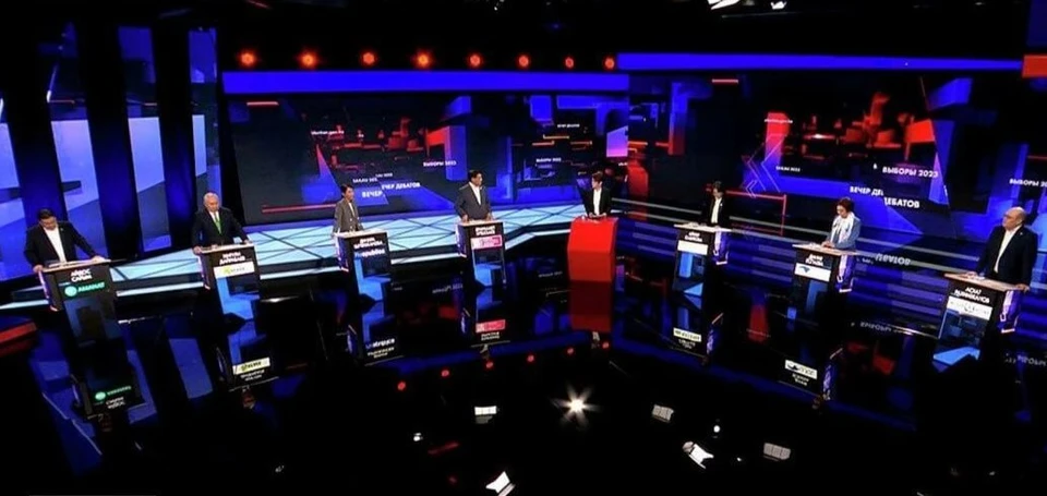 В минувшую пятницу телезрители могли наблюдать дебаты представителей всех семи узаконенных минюстом партформирований, по которым, как выразился один из дебатеров, «страна давно соскучилась».