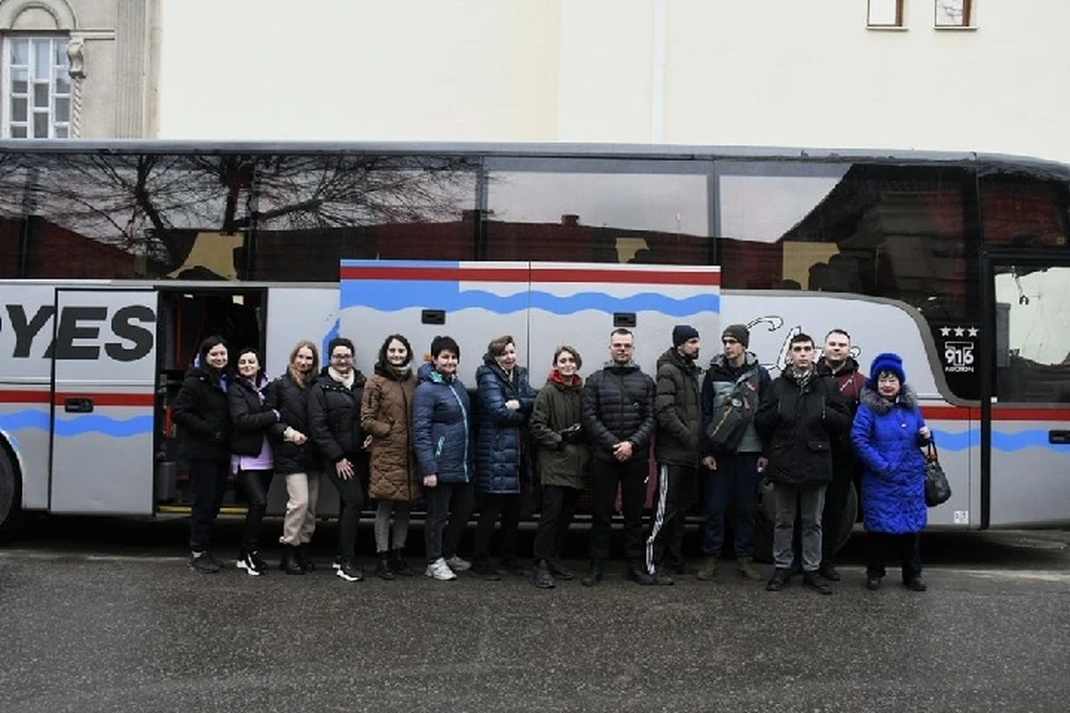 Гастрольный тур продлится до 24 марта. Фото: пресс-служба Минкультуры ЛНР
