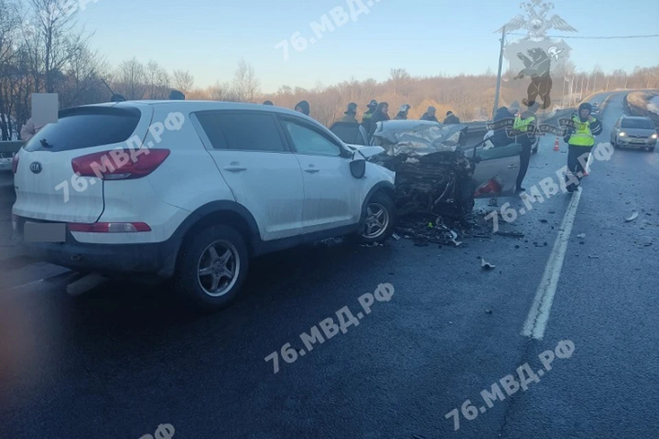 В аварии в Тутаевском районе погибли два водителя.
