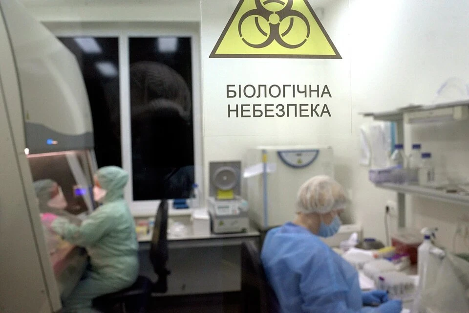 В Херсонской области восемь человек госпитализированы с симптомами птичьего гриппа