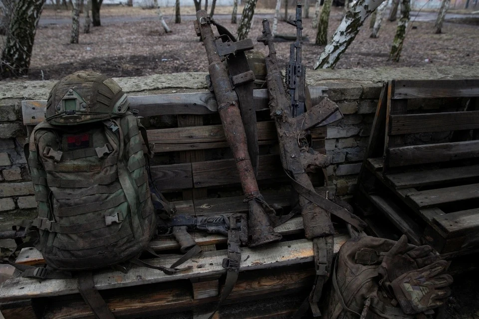Украинские военные бросили погибших и раненных на поле боя