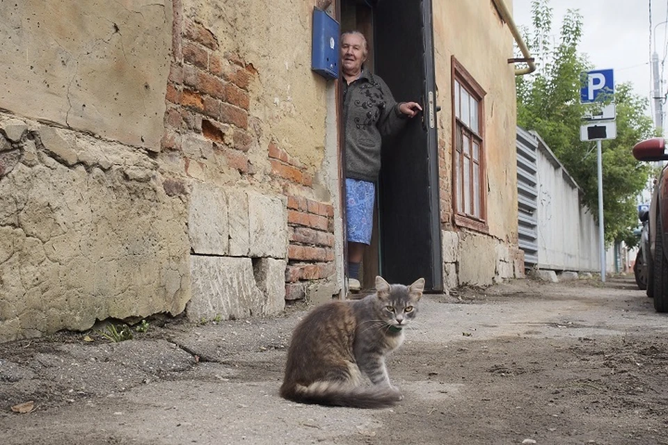 Помогавшего мошенникам курьера задержали в Хабаровском крае