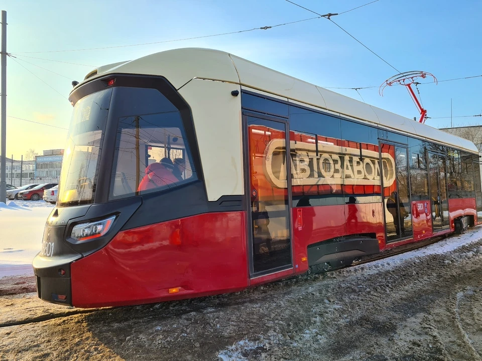 Новый трамвай МиНиН вышел на маршрут №8 в Нижнем Новгороде.