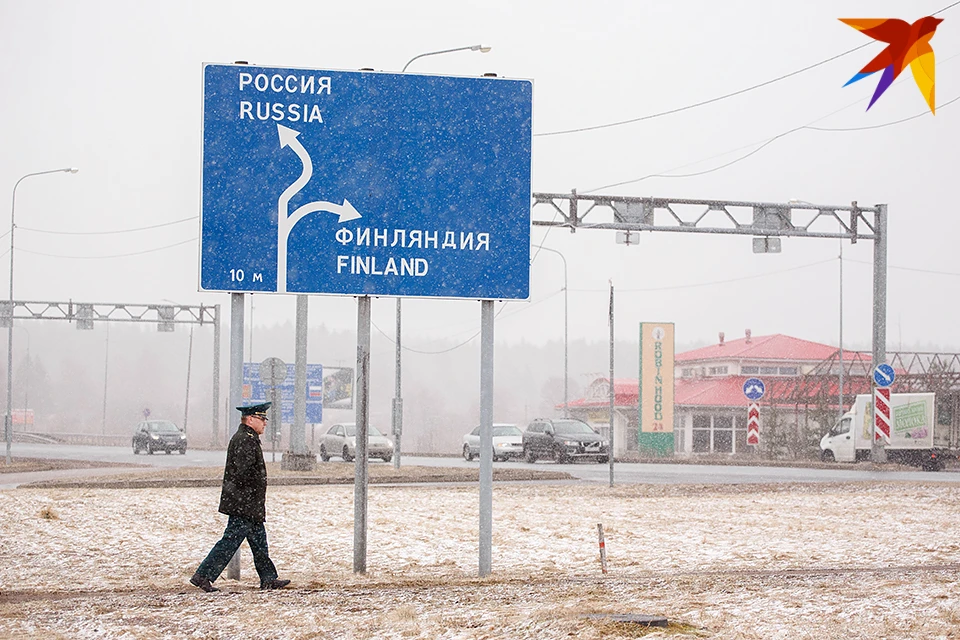 Водителей просят учитывать изменения при планировании заграничных поездок.