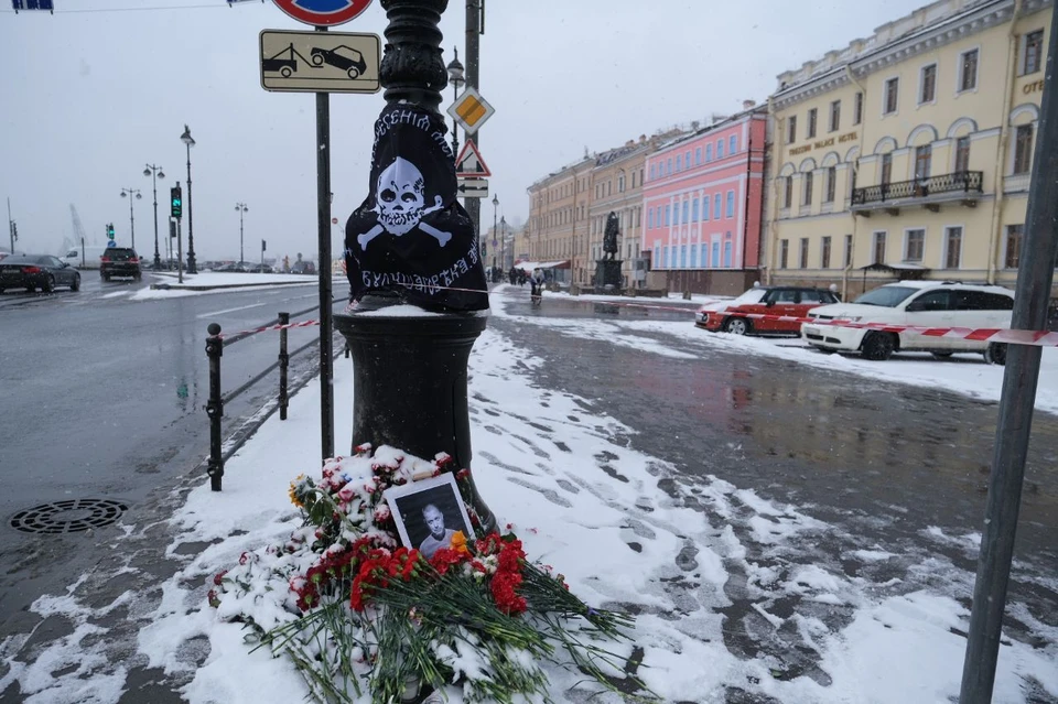 Что сейчас происходит на месте взрыва в кафе в Санкт-Петербурге, где погиб Владлен Татарский