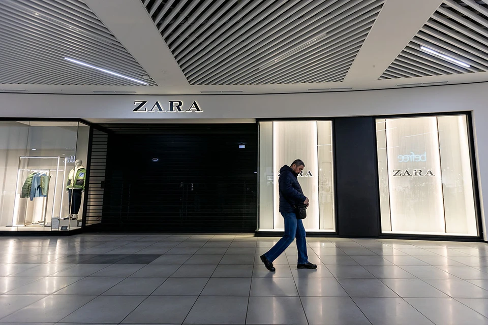 В России все магазины, принадлежавшие испанской группе Inditex, откроются с новыми названиями до конца весны.