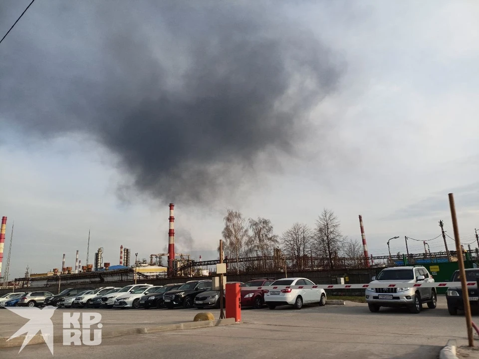 В Турлатове загорелась свалка.