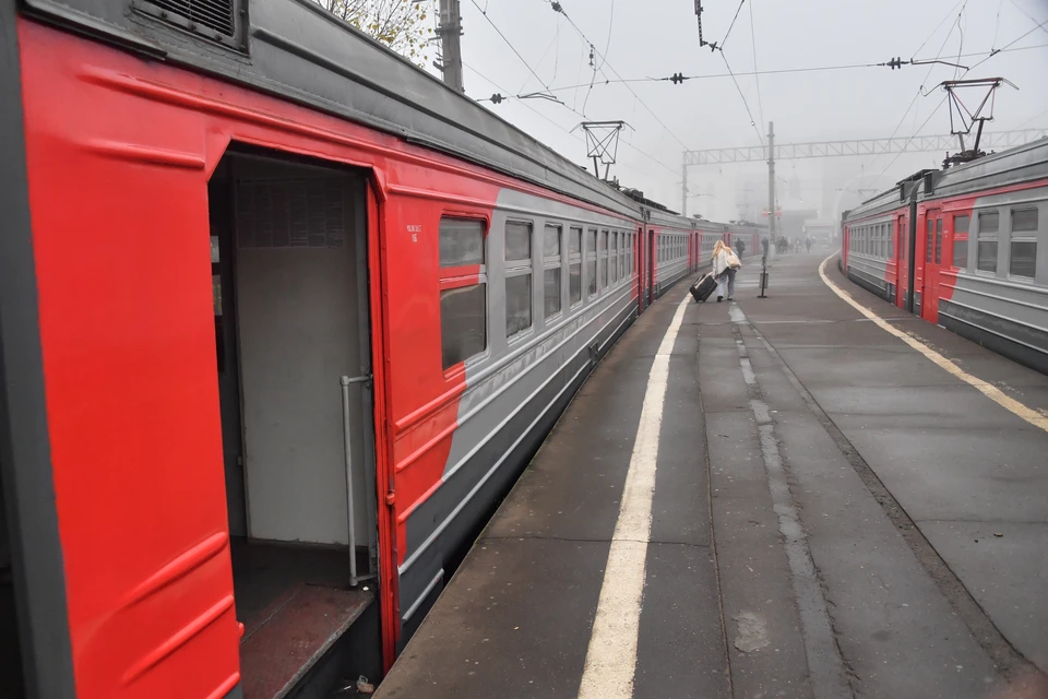 Временно не будут ходить семь пар пригородных поездов