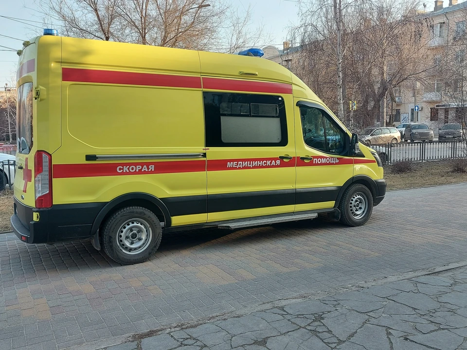 В Волжском иномарка сбила 12-летнего ребенка на самокате