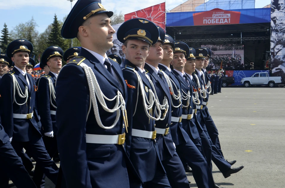 Репетиции парада к 9 мая можно будет посмотреть.