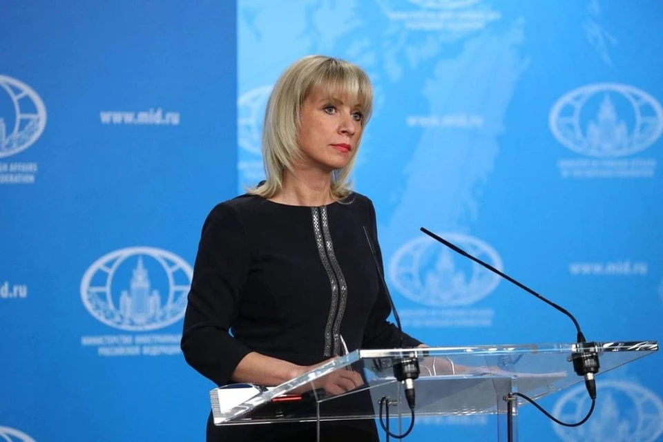 Захарова назвала чудовищным решение Молдавии ввести штраф за ношение георгиевской ленточки